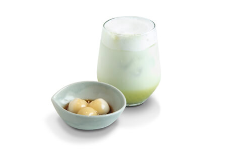 Matcha Au Lait and White Dangos